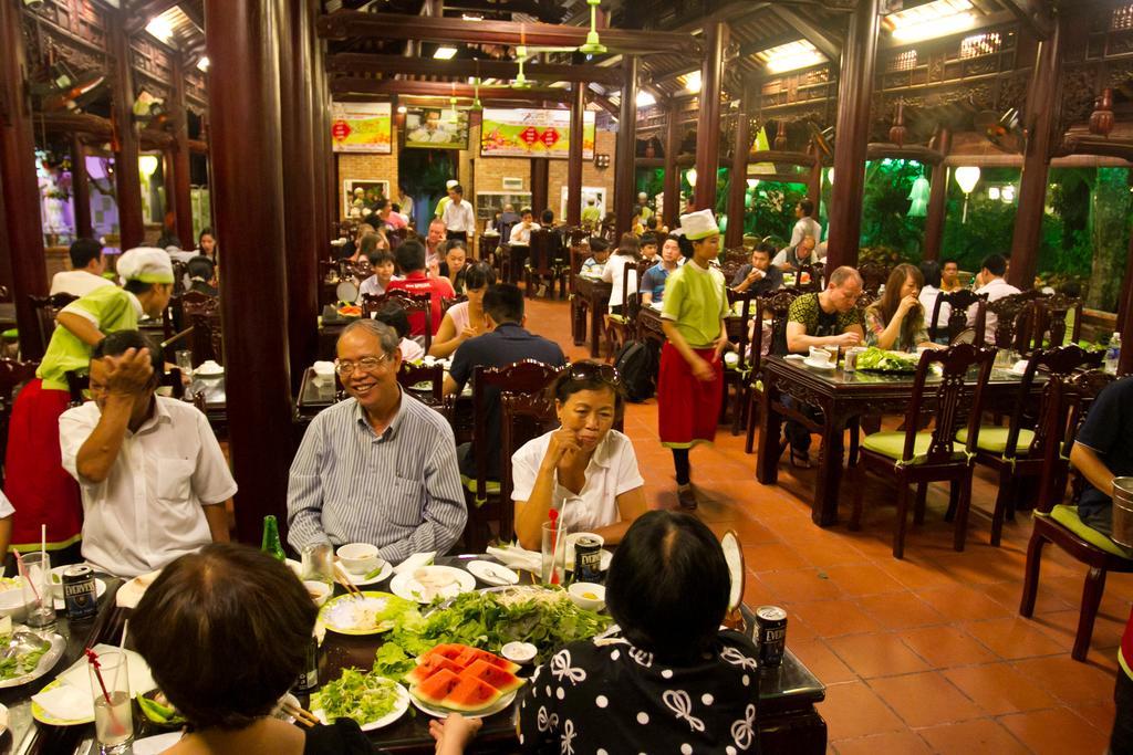 Ngoi Nha Xanh Hotel Da Nang Dış mekan fotoğraf