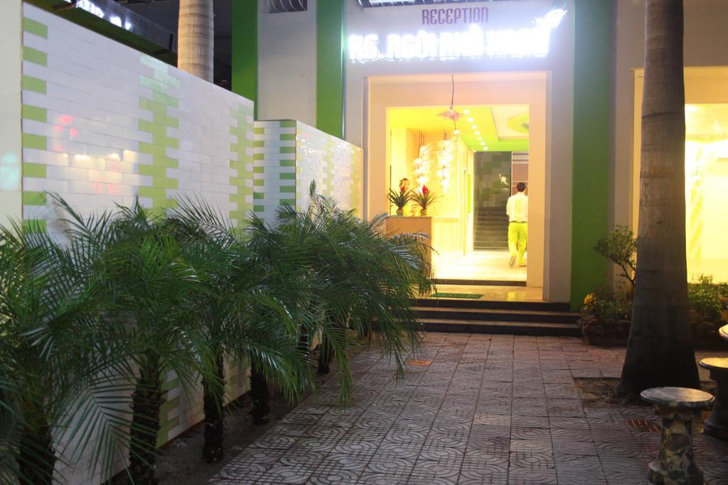 Ngoi Nha Xanh Hotel Da Nang Dış mekan fotoğraf