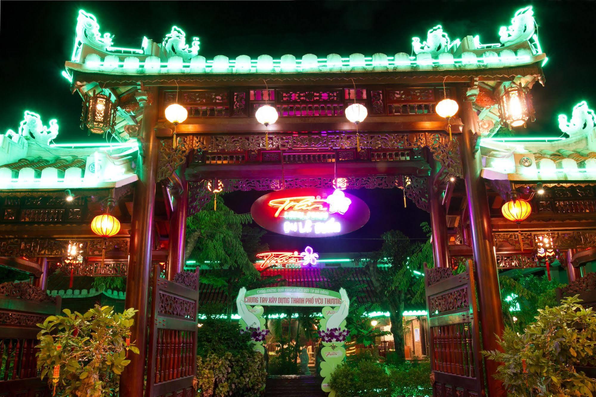 Ngoi Nha Xanh Hotel Da Nang Dış mekan fotoğraf