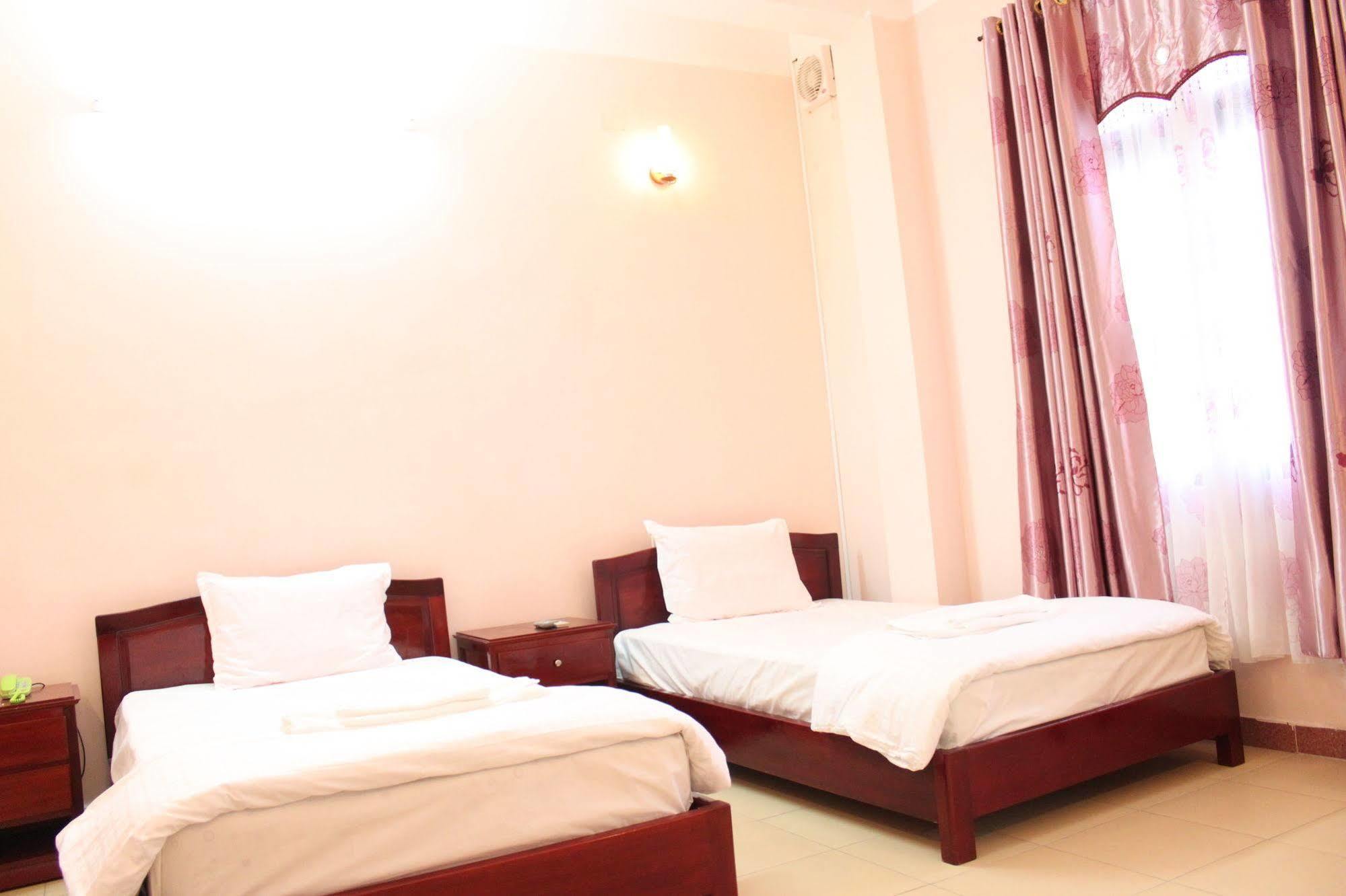 Ngoi Nha Xanh Hotel Da Nang Dış mekan fotoğraf